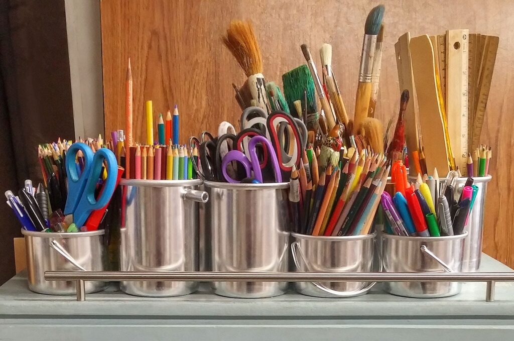 art-supplies-brushes-rulers-scissors-159644 Pencils in Stainless Steel Bucket