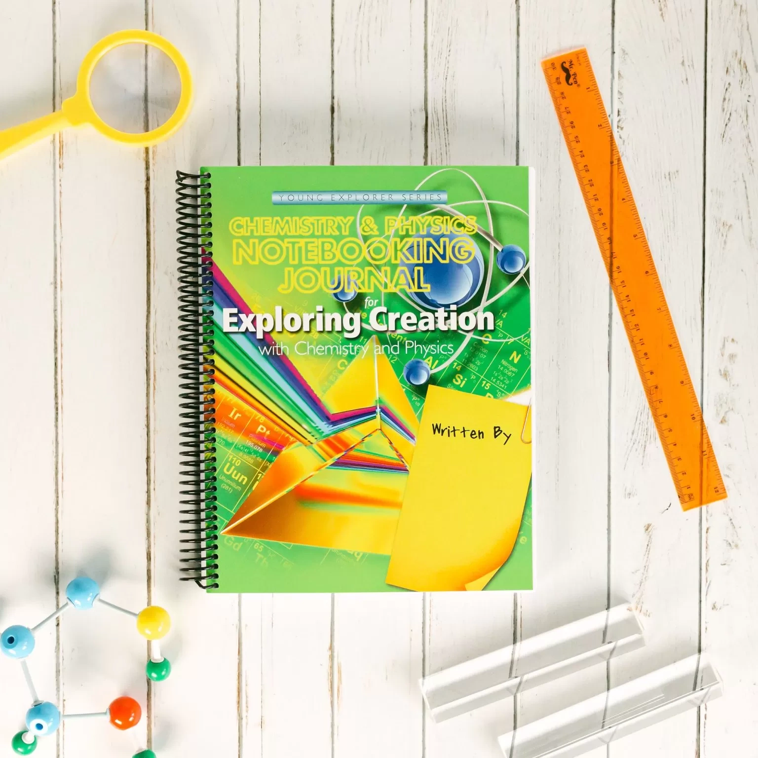 Apologia - Exploring Creation With Chemistry And Physics (Notebooking Journal)